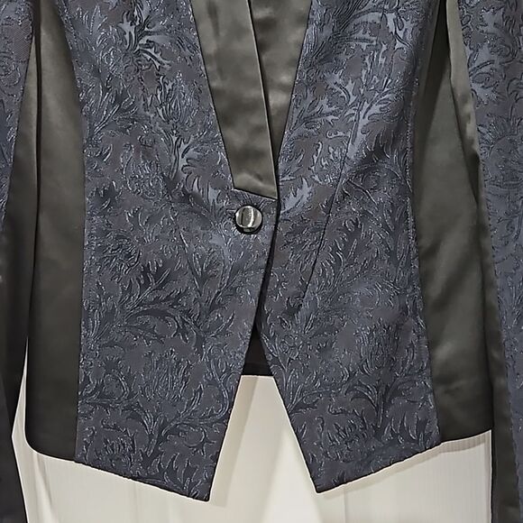 Cache Pantsuit Navy Blue Filigree Pattern - Picture 4 of 8